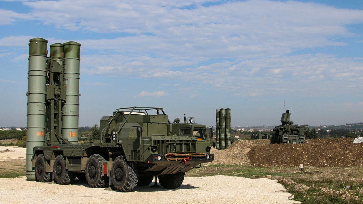 Hindistan’a S-400 teslimatına erteleme
