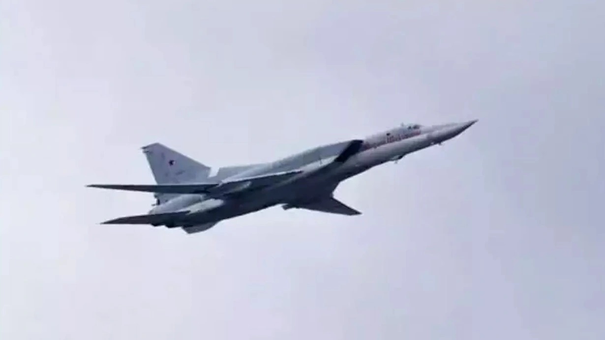Rusya’da Bombardıman Uçağı Düştü
