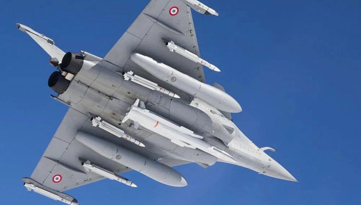 Rusya’ya gözdağı! Fransa nükleer füze test etti