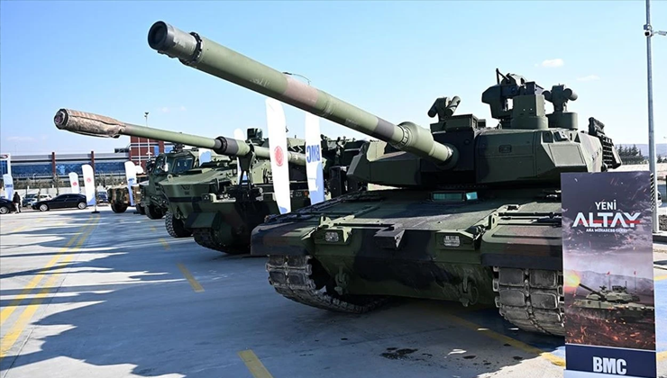 Geleceğin Savaş Makinesi ALTAY Tankı Sahneye Çıkıyor