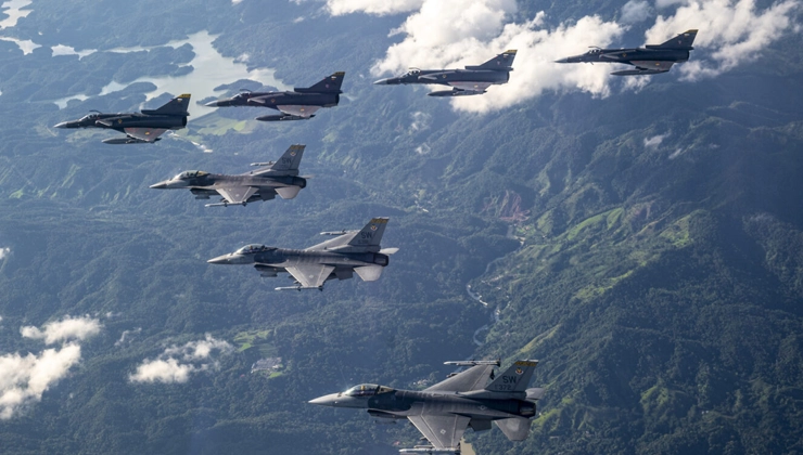 ABD’den Ukrayna’ya Kritik F-16 Desteği
