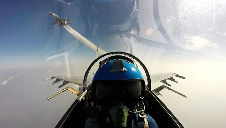 DeepSeek AI ile Çin, Gizli Savaş Uçakları Geliştiriyor