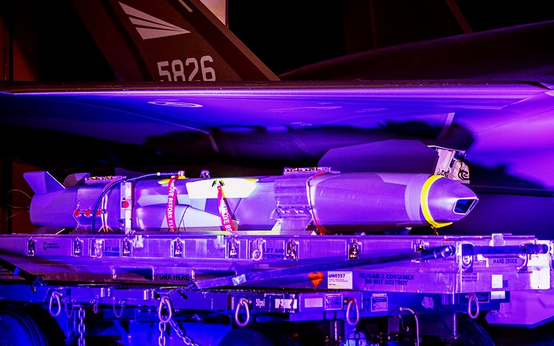 Japonya nın F-35 savaş uçakları için beklediği JSM füzeleri hangi kritik yetenekleri beraberinde getirecek