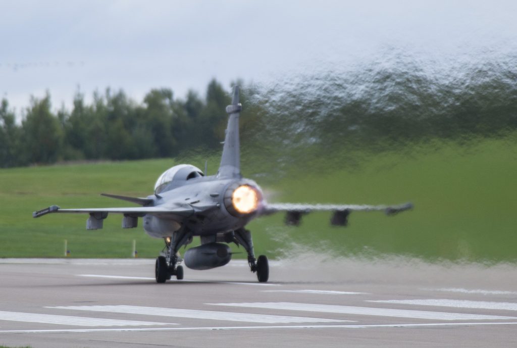 İsveç’in efsanevi Gripen uçakları yeni motoruyla nasıl bir güce kavuşacak?