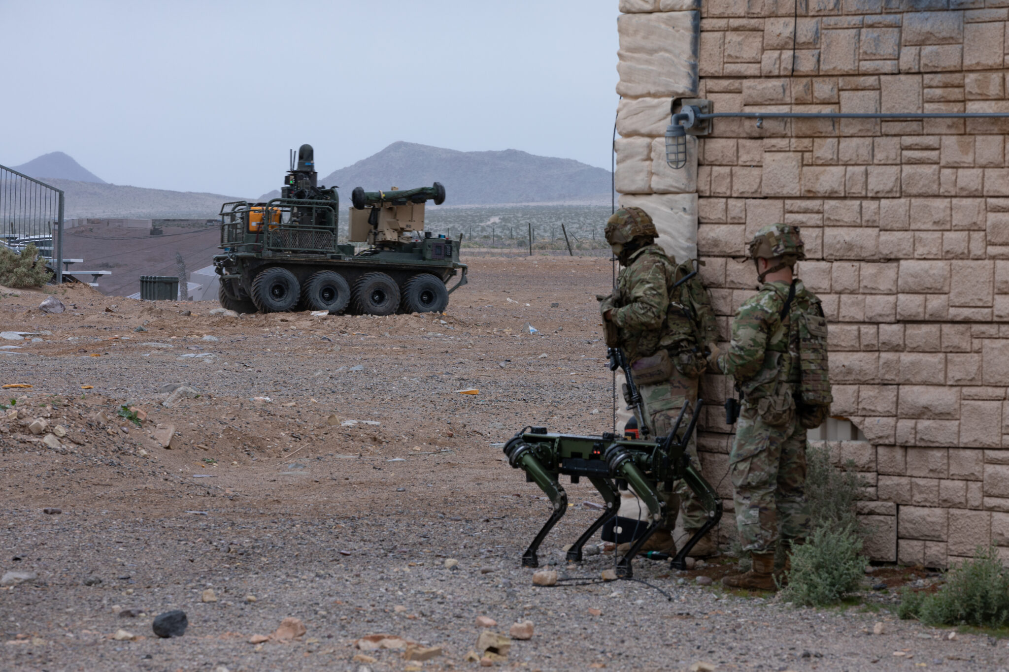 Tayvan ordusunda robot köpekler hangi kritik görevleri üstlenecek