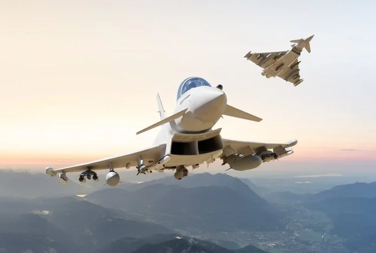 Eurofighter uçuş maliyeti F-35 uçaklarını nasıl geride bıraktı ve gökyüzünün en pahalı ismi mi oldu