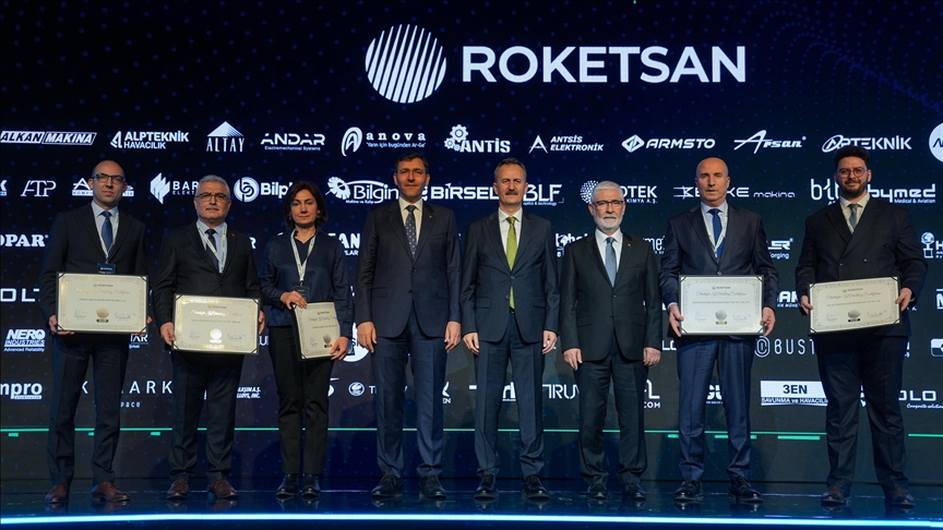 Roketsan dev kapasite artışı için düğmeye mi bastı? Savunma sanayiinin geleceği Ankara'daki kritik zirvede nasıl şekilleniyor?