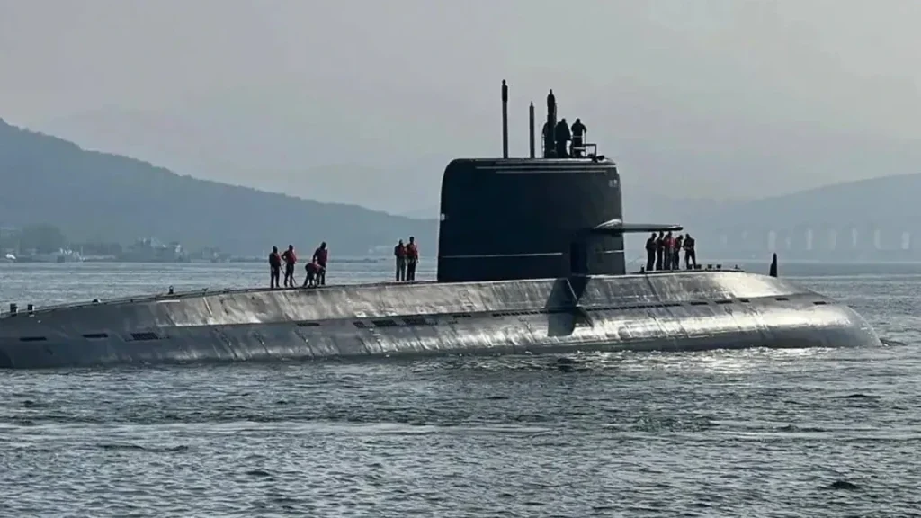 Pakistan ve Çin’in ortaklaşa ürettiği dev denizaltı projesinde neler oluyor ve bu hamle dengeleri nasıl değiştirecek