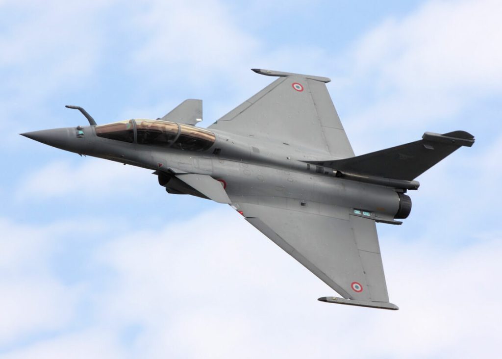 Hindistan Fransa’dan alacağı 114 adet Rafale savaş uçağı ile gökyüzündeki güç dengelerini nasıl tamamen değiştirecek