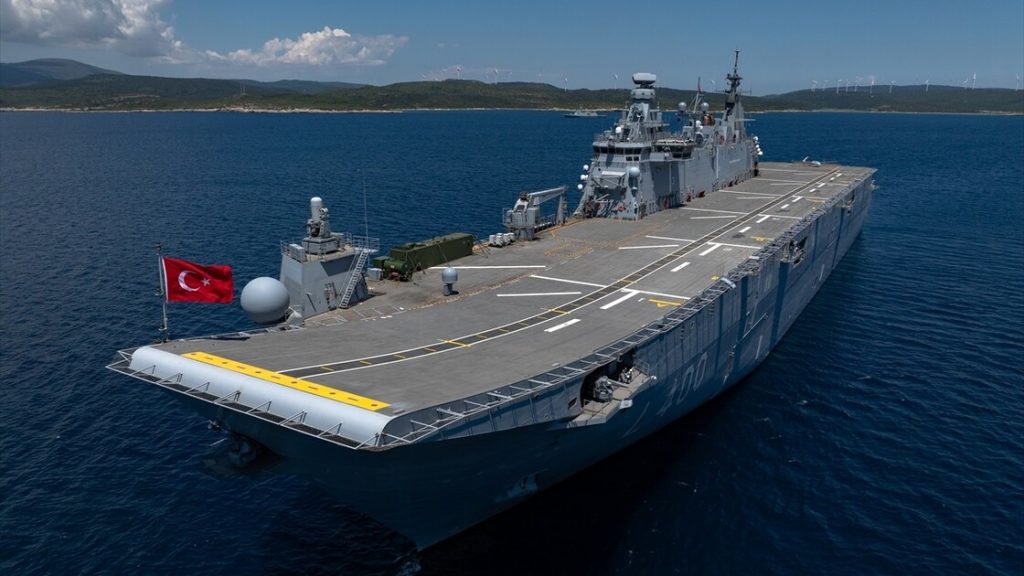 Mavi Vatan'ın devi TCG Anadolu EFES-2026 tatbikatında nasıl bir gövde gösterisi yaptı?