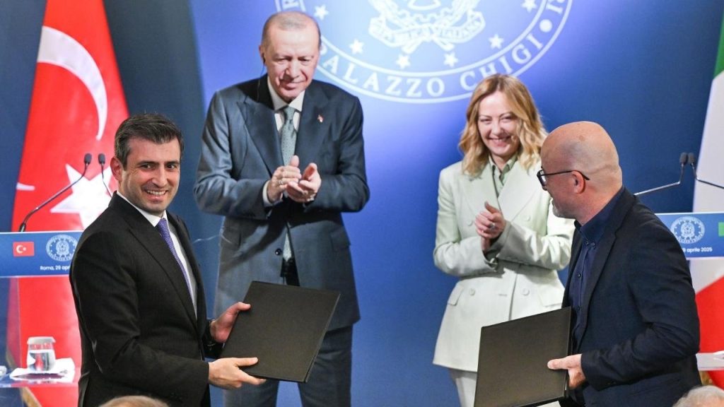 Baykar ve İtalyan savunma devi Leonardo ortaklığına İtalya'dan onay çıktı mı, masadaki o kritik şartlar neler?