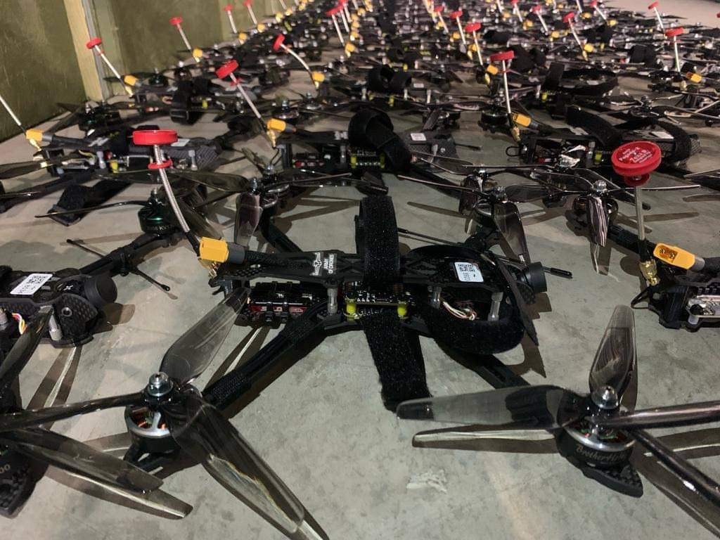 Almanya Ukrayna savaşında dengeleri değiştirecek o hamleyi mi yapıyor? 50 bin FPV dronu cepheye nasıl ulaşacak?