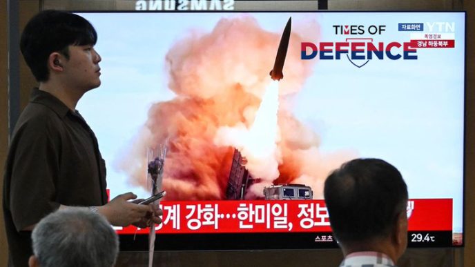 North Korea Launches Dual Ballistic Missiles from Wonsan in Staggered Coastal Test
