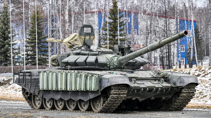 Rus ordusuna teslim edilen yeni T-90M ve T-72B3M tankları sahadaki dengeleri nasıl etkileyecek?