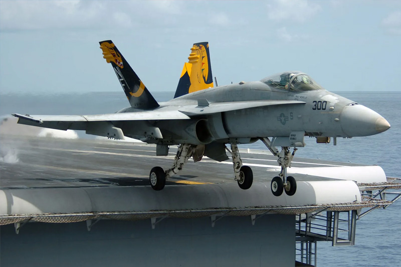 ABD neden Japonya sınırına F-35B filosu yığdı ve Pasifik hattında hangi kritik plan devreye girdi?