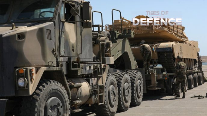 Royal Moroccan Armed Forces Procure Second Tranche of Oshkosh HET A1 Tractors and Broshuis MN573 Trailers