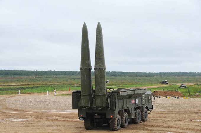 Tactical Nuclear weapons: The dangerous line between deterrence and global catastrophe Tactical Nuclear weapons: The dangerous line between deterrence and global catastrophe
