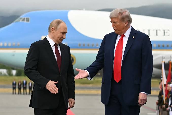 Trump, Putin and Xi summit: Global power balances and defence Trump, Putin and Xi summit: Global power balances and defence